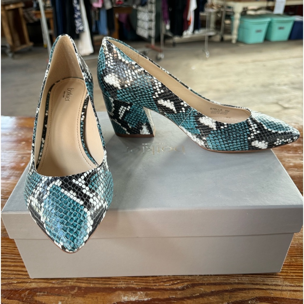 NWOT. Botkier never worn snake pumps.